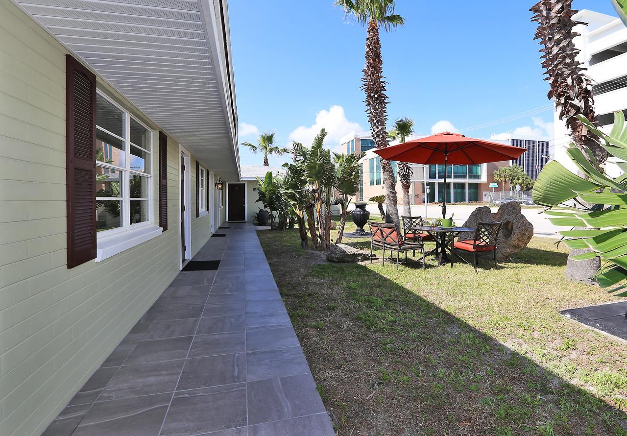 Balinese Cottages Daytona Beach Bagian luar foto