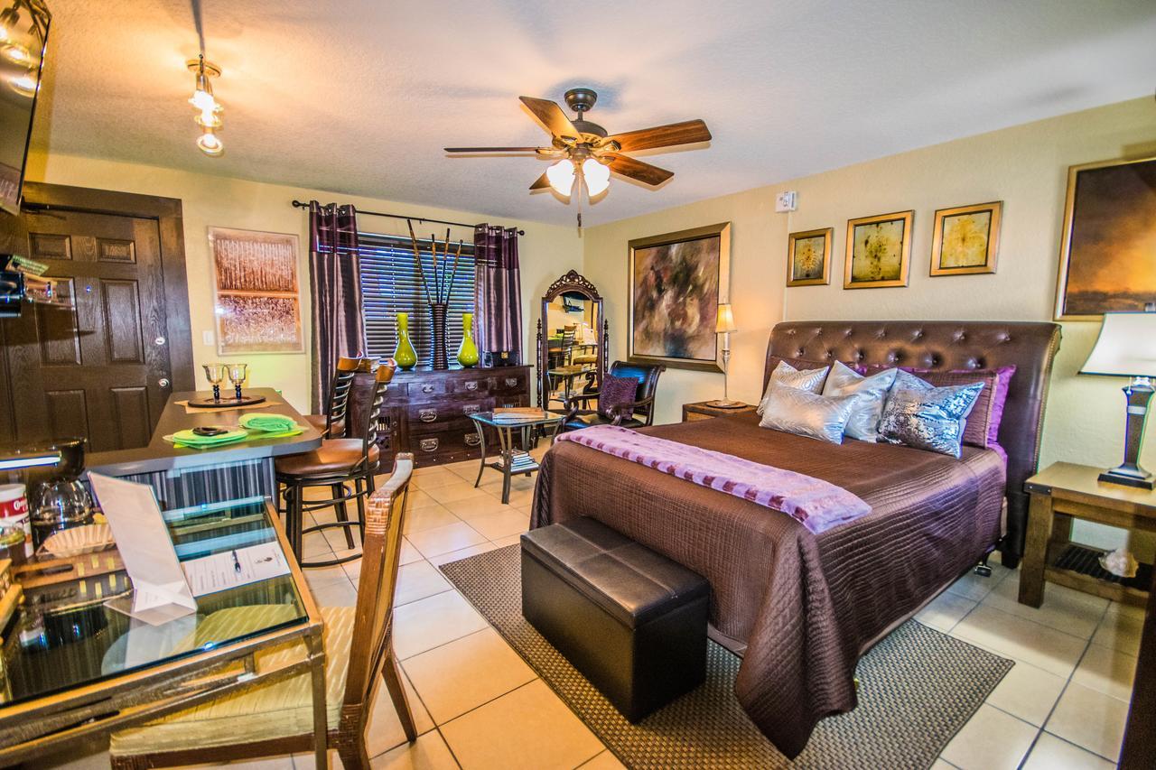Balinese Cottages Daytona Beach Bagian luar foto